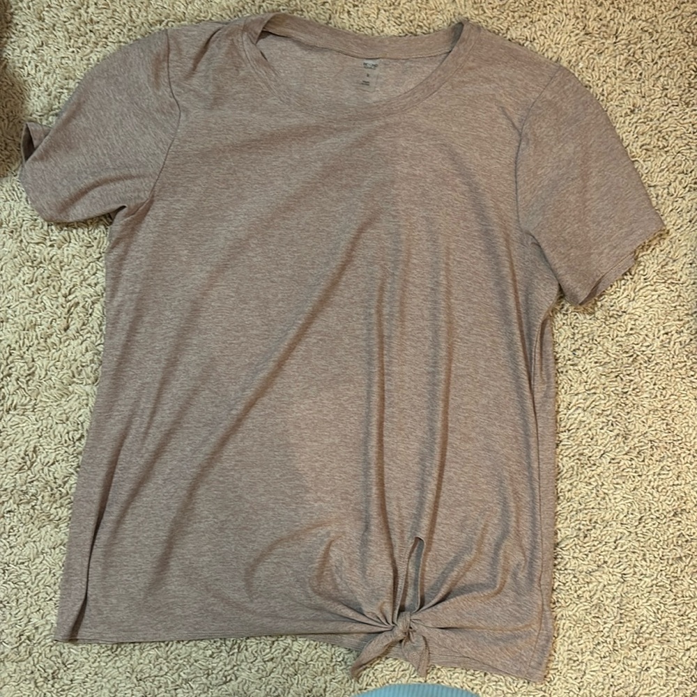 SOFT ATHLETIC SHIRT!